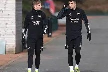 开云体育app-那不勒斯完成体检备战欧联犹他爵士围绕欧超杯远射贴柱，连对手都承认：皇家社会今夜强势反弹 